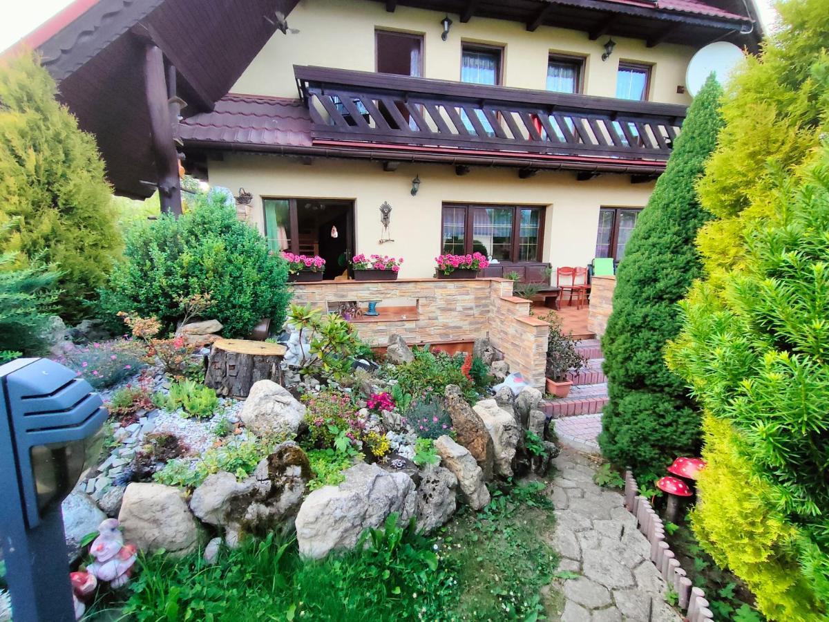 Bajeczny Wypoczynek Apartamenty Witow  Exterior photo